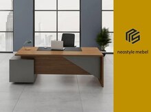 Ofis masası
