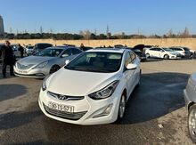 Hyundai Elantra, 2015 il
