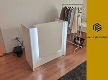 Resepşn masası