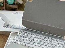 Apple Magic Keyboard M4 11-inch open box