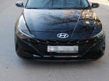 Hyundai Elantra, 2021 il