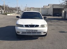 Daewoo Nubira, 1998 il