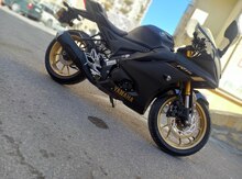 Yamaha r15. V4, 2024 il