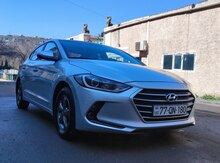 Hyundai Elantra, 2015 il
