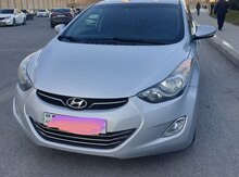 Hyundai Elantra, 2013 il