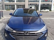 Hyundai Elantra, 2018 il
