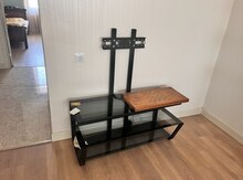 Televizor altlığı