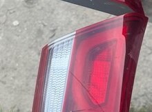 "Hyundai Elantra 2016-2018" stop işığı