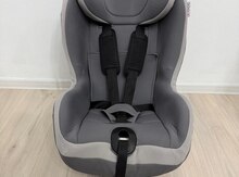 Avtokreslo "Chicco"