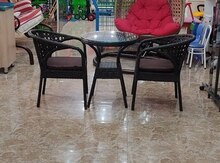 Masa və oturacaqlar