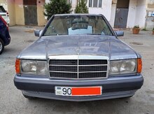 Mercedes 190, 1990 il