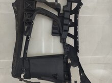 "BMW G26 G22 i4" ön M buferin sağ böyük salaçkası