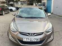 Hyundai Elantra, 2015 il