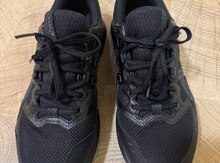 "Asics" idman ayaqqabısı