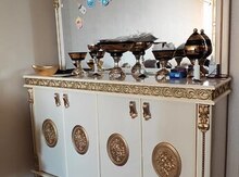 Güzgülü komod