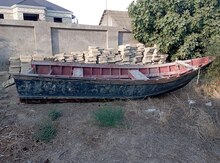 Mühərrikli taxta qayıq