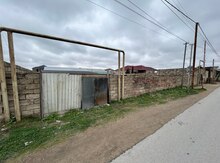 6 sot torpaq sahəsi, Binə qəs.