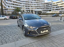 Hyundai Elantra, 2015 il