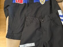Polis geyimi