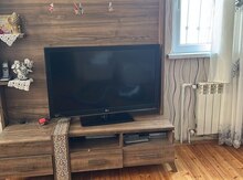 Televizor altlığı