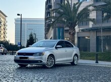 Volkswagen Jetta, 2010 il