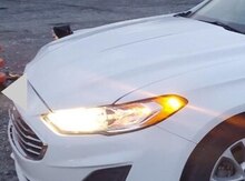 "Ford Fusion 2020" sol farası