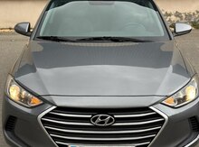 Hyundai Elantra, 2017 il
