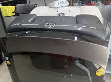 "Toyota Prius" baqaj zbor 50 kuza