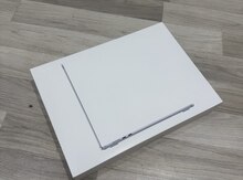 Apple MacBook Air 15-inch 16/512GB M4 chip