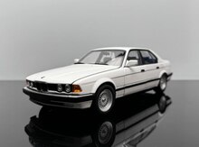 "BMW 730i E32 Minichamps 1/18" modeli