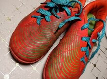 Idman ayaqqabısı "Adidas"