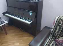Piano "Petrof"