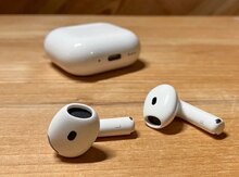 AirPods 4