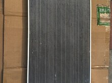 "Geely Coolray" kondisioner radiatoru