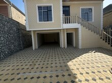 Həyət evi, Saray qəs.