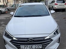 Hyundai Elantra, 2019 il