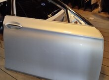 "BMW" qapıları