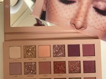 "Huda Beauty" göz kölgəsi