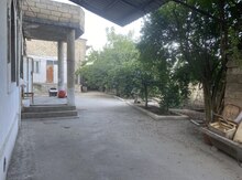 Həyət evi, Yeni Günəşli qəs.