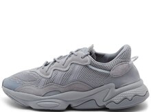 İdman ayaqqabısı "Adidas"