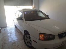 Hyundai Elantra, 2003 il