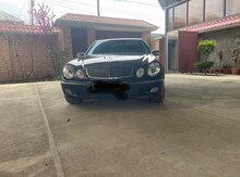 Mercedes E 320, 2004 il