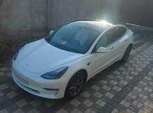 Tesla Model 3, 2023 il
