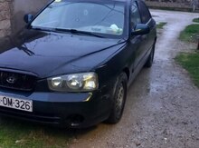 Hyundai Elantra, 2001 il