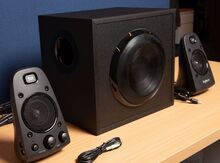 Stereo sistem "Logitech Z623 2.1 THX 400w"