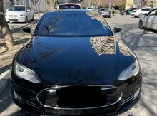 Tesla Model S, 2015 il