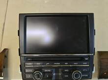 "Porsche Panamera" monitoru