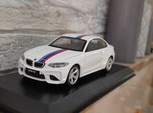 "BMW M2" modeli 
