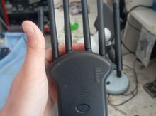Wi fi repeater siqnal gücləndirici