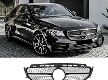 "Mercedes-Benz W213" radiator barmaqlığı